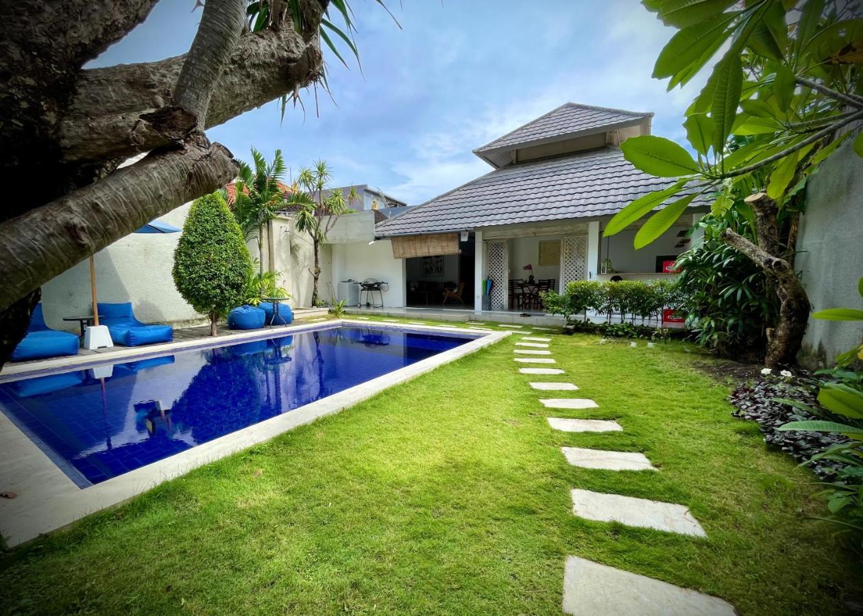 Villa Majegau 1 By Deasha Seminyak  Luaran gambar
