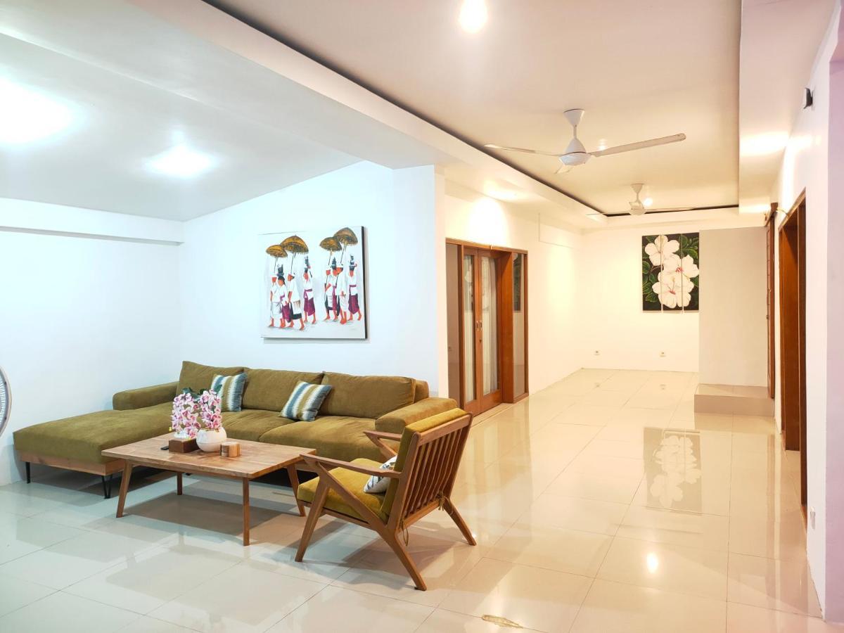 Villa Majegau 1 By Deasha Seminyak  Luaran gambar
